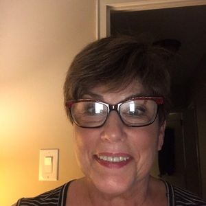 Meet your Posher, Nancy